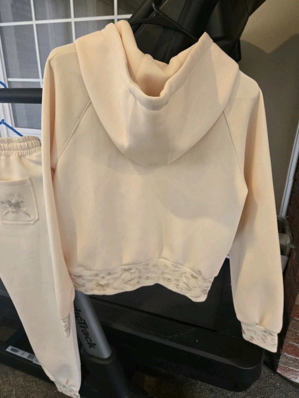 Dior Cream Floral Embroidered Hoodie & Joggers - Picture 9 of 15
